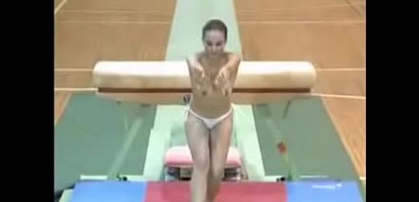  nude gymnast